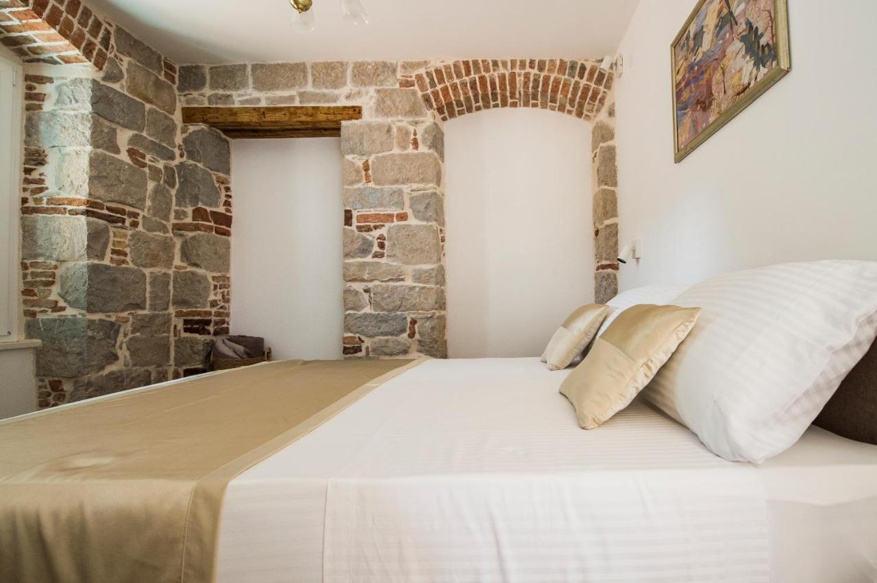 ספליט Memento Apartment - In The Heart Of Old Town מראה חיצוני תמונה